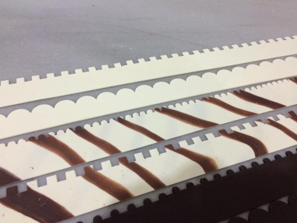 Шоколадная бордюрная лента из сахарной пасты для моделирования ШОКОКОУТ (POLEN FOOD-HLEB KONDITERA).jpg