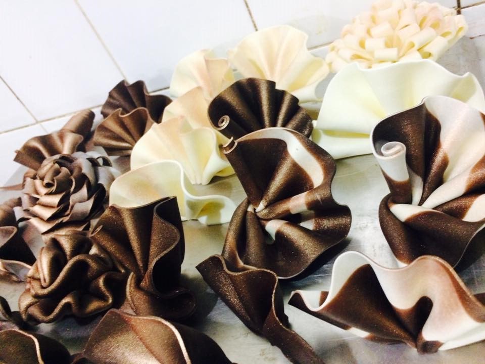Шоколадные банты из сахарной пасты для моделирования ШОКОКОУТ (POLEN FOOD-HLEB KONDITERA).jpg