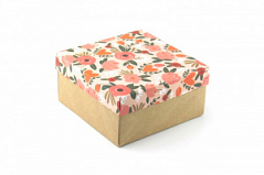 Коробка для подарков Персиковые цветы, 20*20*10 см