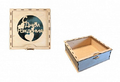 Коробка деревянная с окном "С Днем рождения" (22*22*7,8 см)
